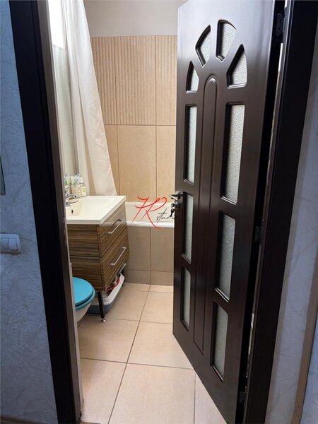 Doamna Ghica, vanzare apartament 3 camere.